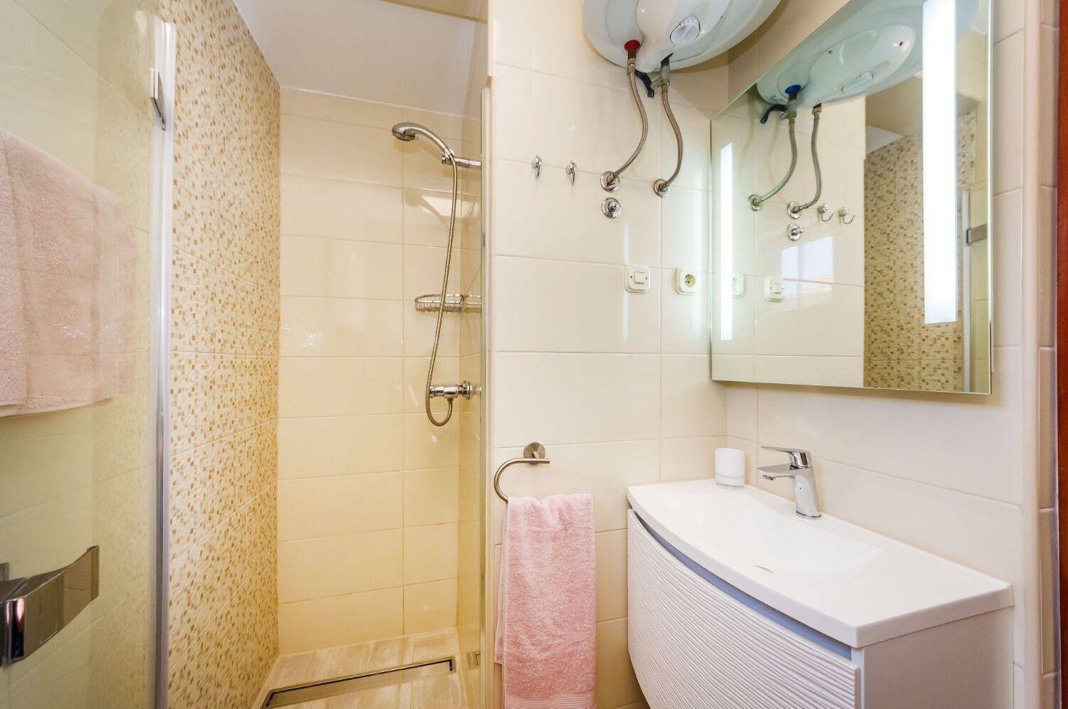 Apartments Dreamy - Free Parking นิน ภายนอก รูปภาพ