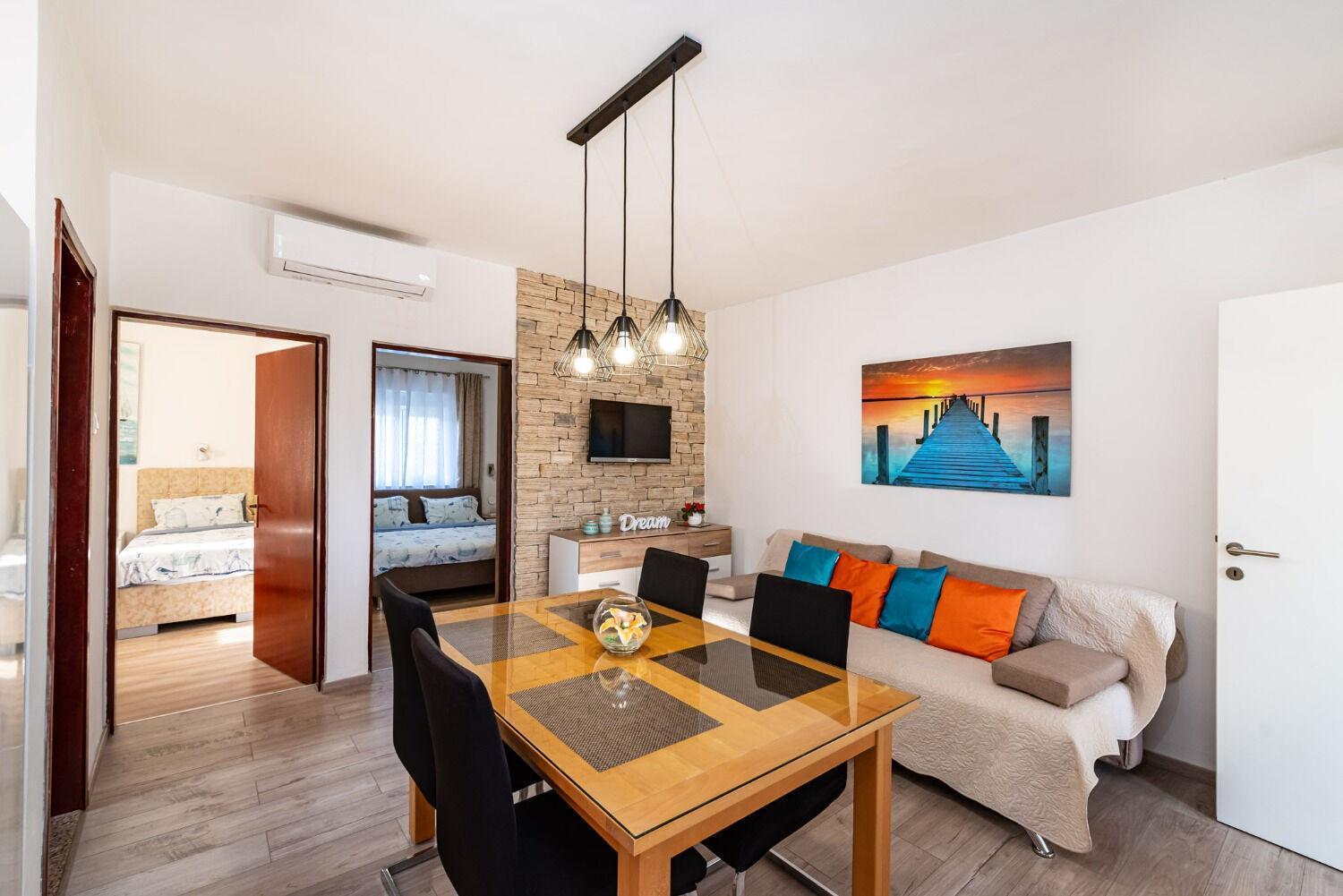 Apartments Dreamy - Free Parking นิน ภายนอก รูปภาพ